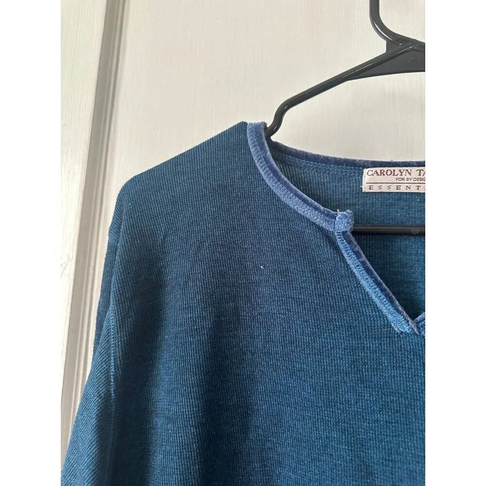 Carolyn Taylor for by Design Essentials women’s size large blue shirt